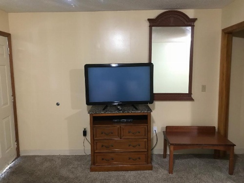 AmeriVu Inn and Suites Wolcott Waterbury image 16